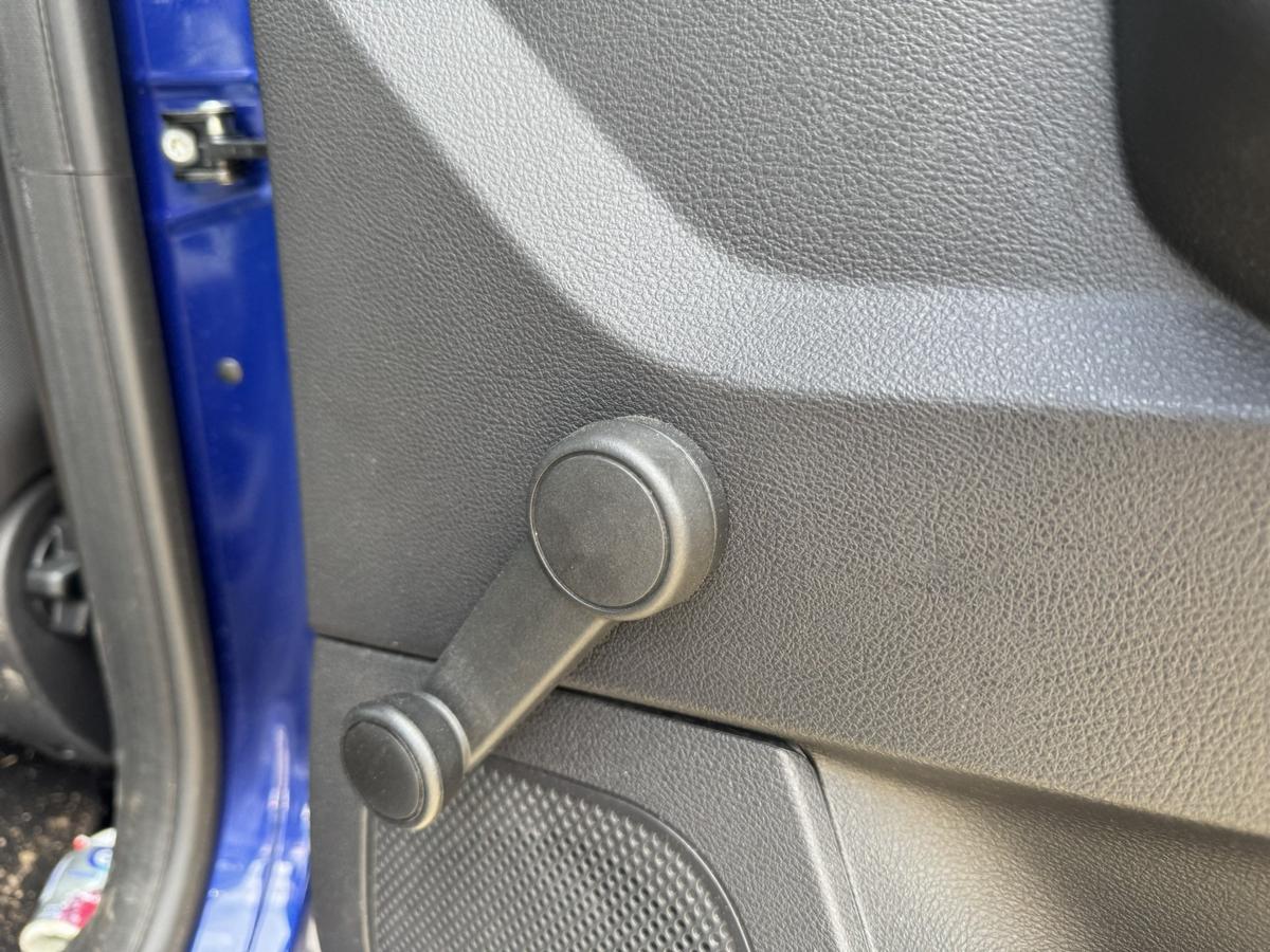 Ford Focus 3 original T&uuml;r hinten rechts Indic Blau Kombi Rohbau Bj.2014